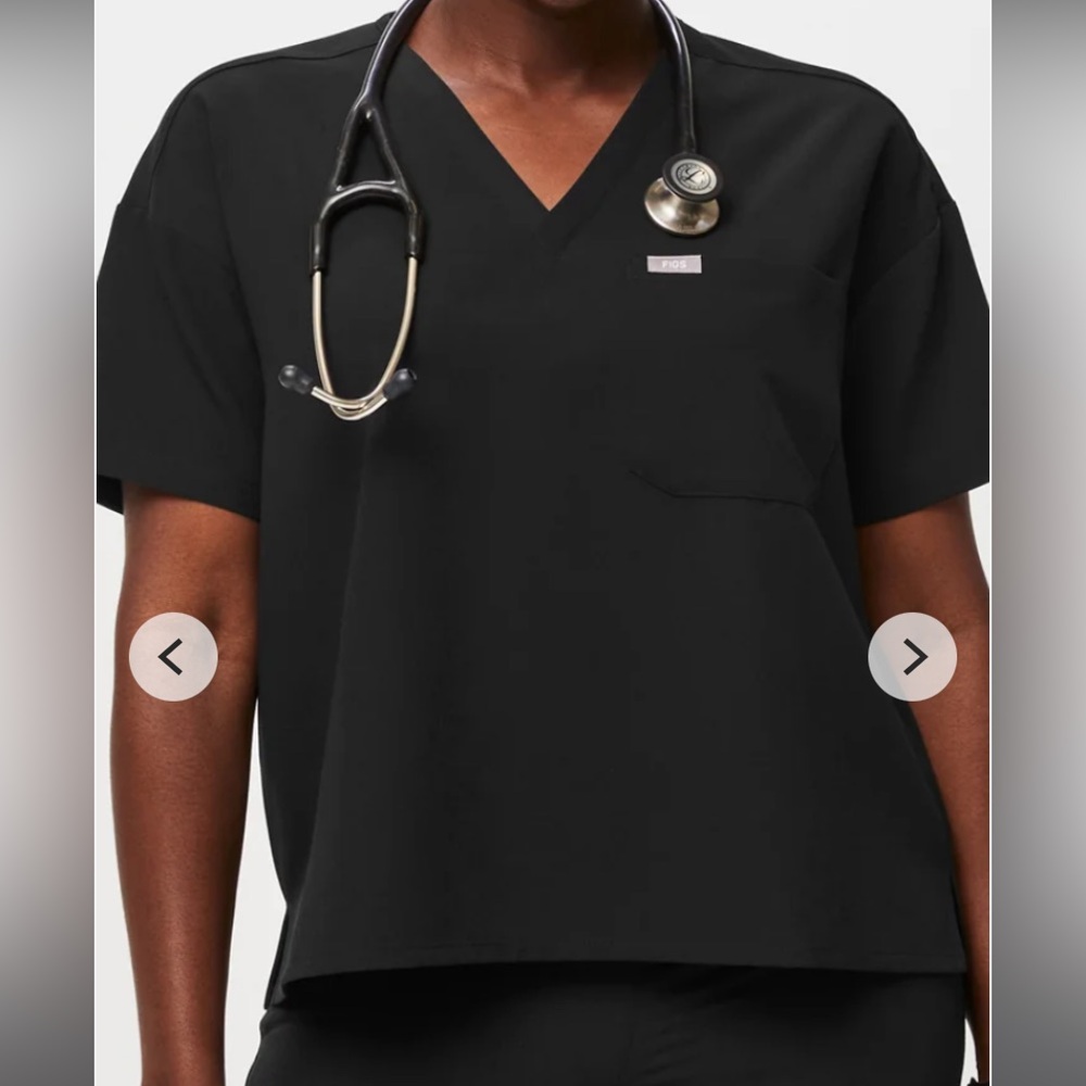 Figs relaxed catarina scrub top